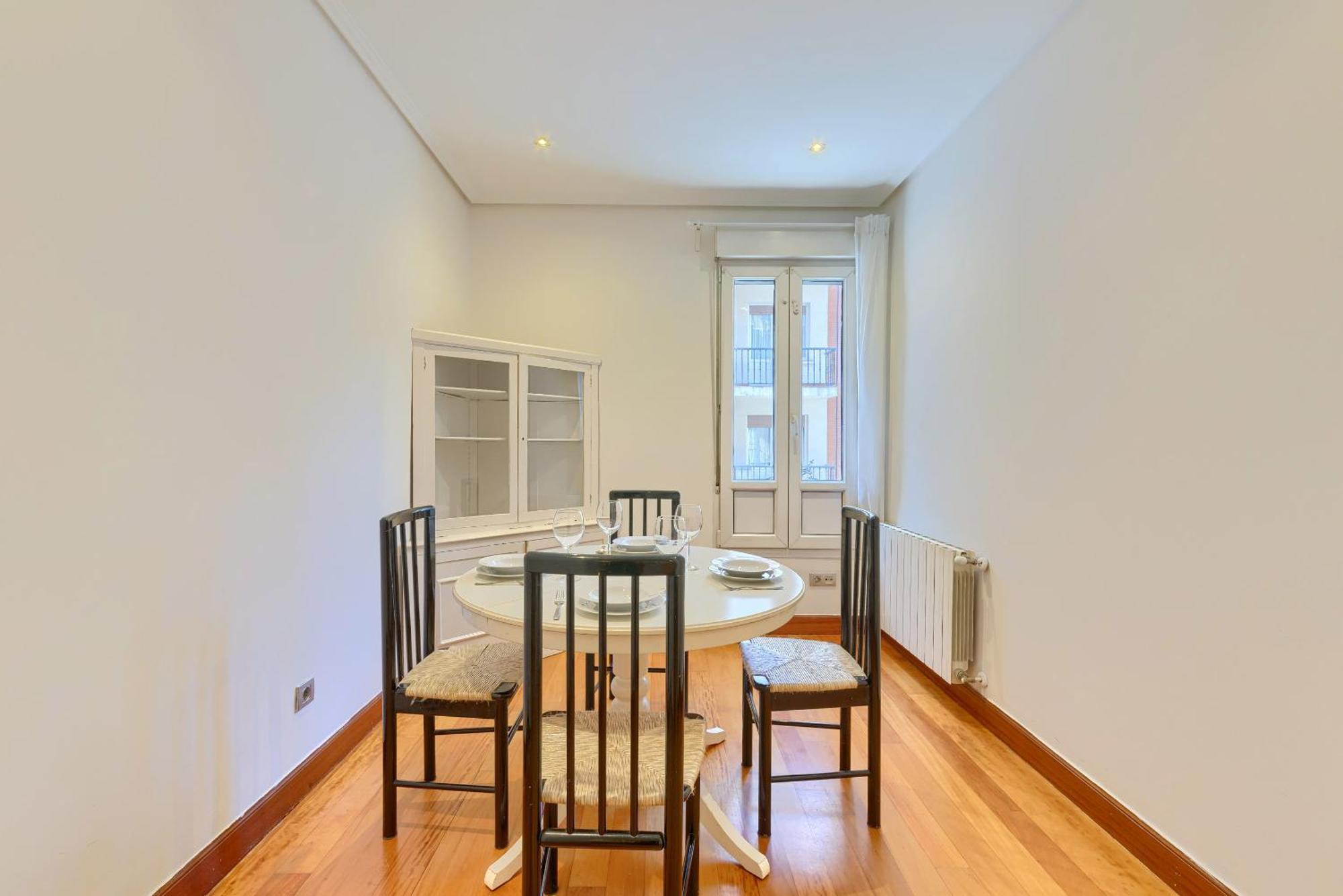 Ferienwohnung Ayuntamiento Cerca Del Casco Viejo & Parking Bilbao Exterior foto