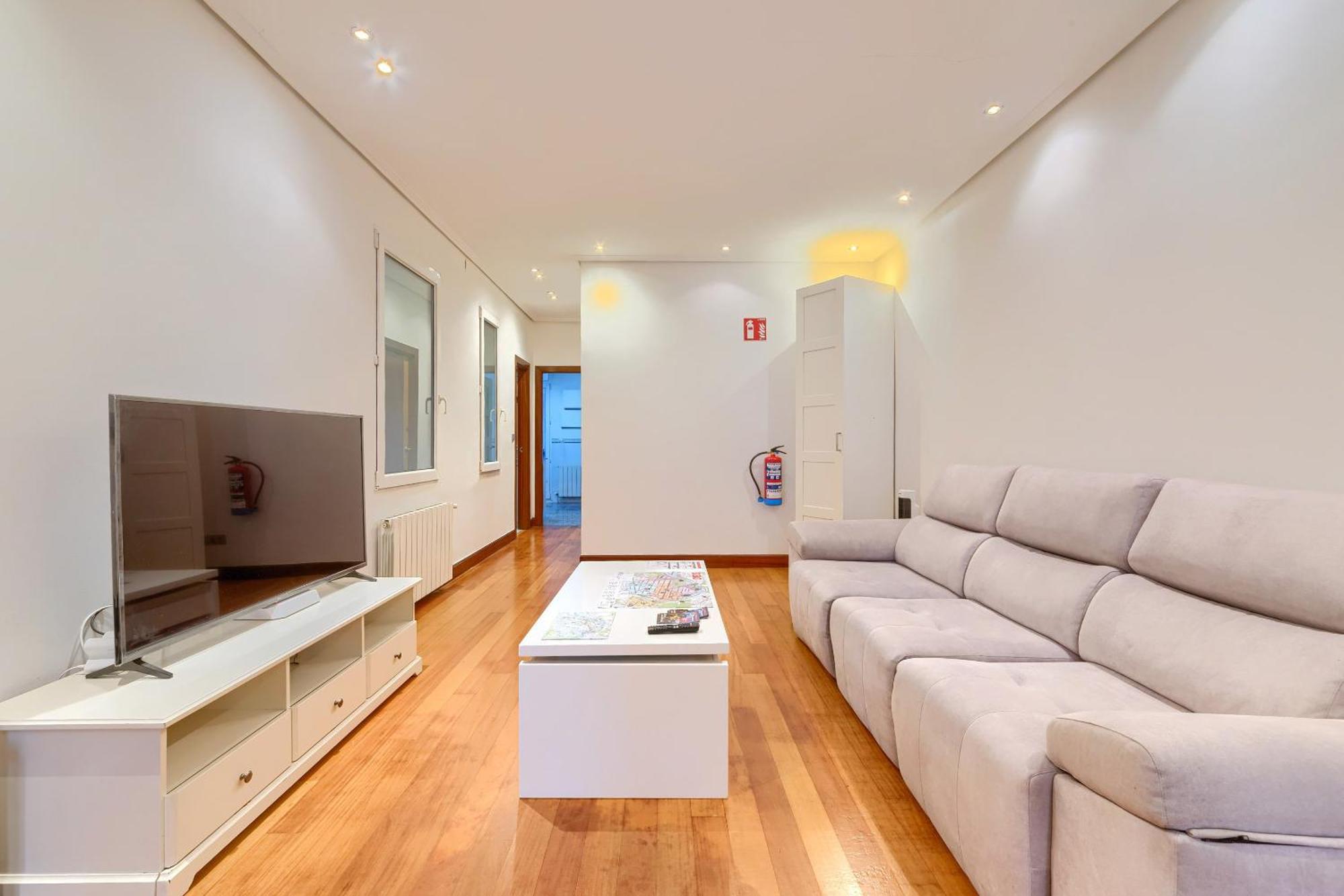 Ferienwohnung Ayuntamiento Cerca Del Casco Viejo & Parking Bilbao Exterior foto